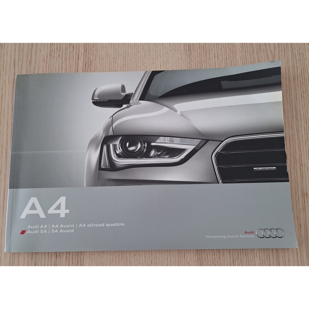AUDI A4 Saloon A4 Avant Car Brochure 2011 ( Print in Germany )